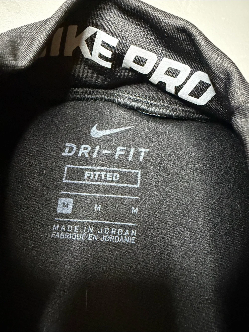 Kid’s Nike Pro Black Long Sleeve Compression Top. Size: Med
